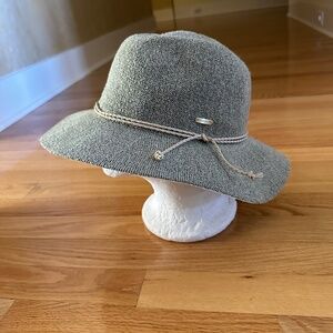 Kooringal Hat Womens Light Green